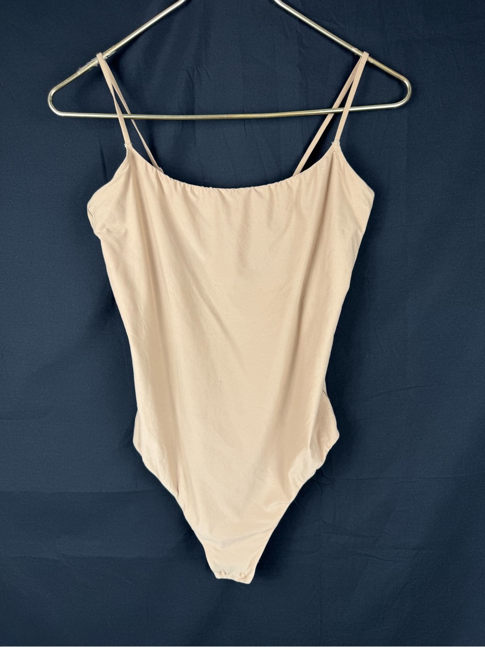 Quince Smoothing Cami Bodysuit Womens Large L Nude Beige Spaghetti Strap Tank - Picture 1 of 3